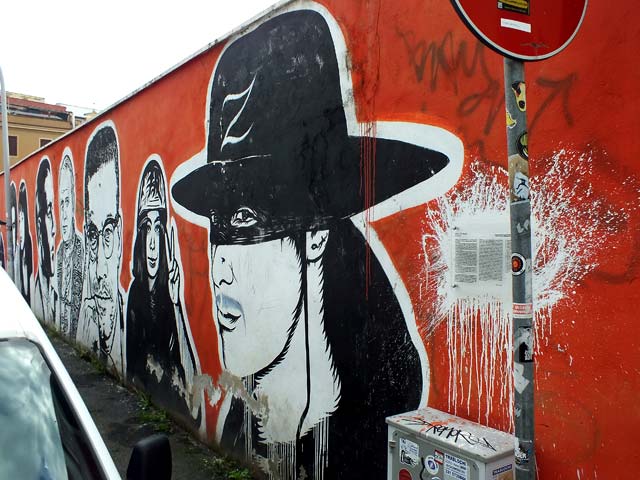 Graffiti  zona Ostiense: 44 - Jb Rock