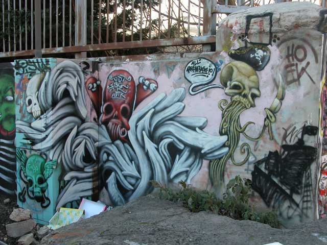 Graffiti  zona Ostiense: 89 - Graffiti Ostiense