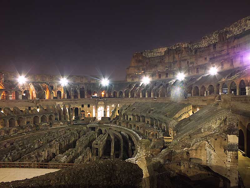 Anfiteatro Flavio: 1 - Colosseo
