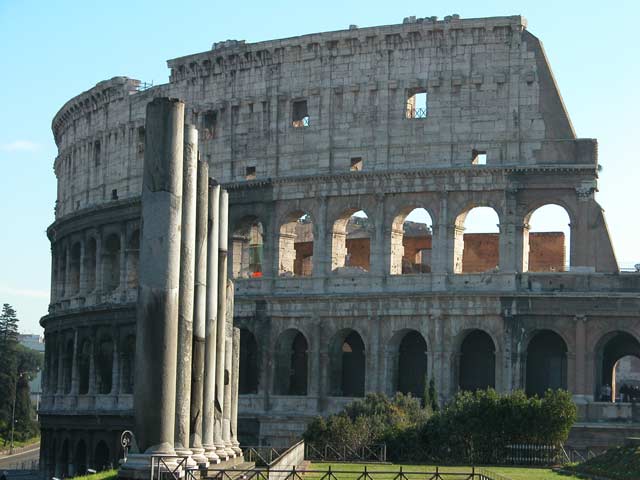 Colosseo - Anfiteatro Flavio: 45 - Colosseo 