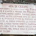 FORO ROMANO: l'Ara di Cesare