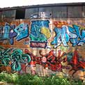 Graffiti in via Caio Cestio a Roma