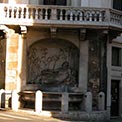 Passeggiate Romane - da Piazza Barberini al Colosseo: 32 - Fontana Dell'Arno 