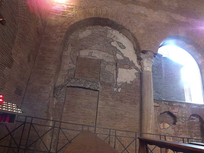 Passeggiate Romane: Colosseo - San Giovanni - Colosseo: 33 - Battistero Lateranense