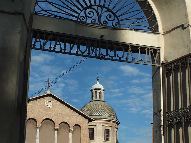 Passeggiate Romane: Colosseo - San Giovanni - Colosseo: 9 - Basilica dei Santi Giovanni e Paolo