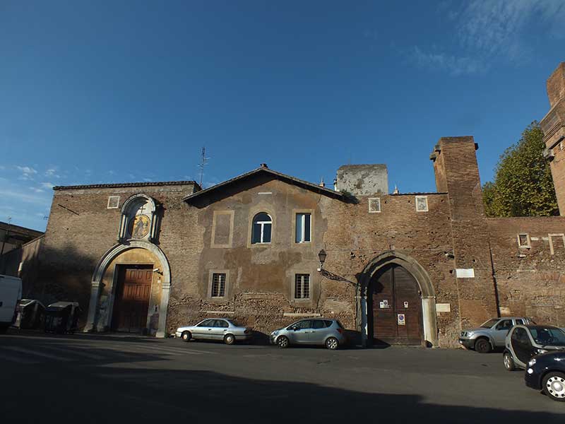 Passeggiate Romane: Colosseo - San Giovanni - Colosseo: 3 - Chiesa di San Tommaso in Formis