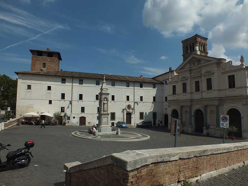 Passeggiate Romane - da Porta Portese a Porta San Paolo: 20 - Piazza di San Bartolomeo all'Isola