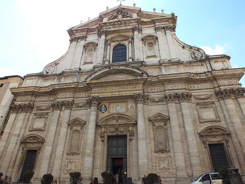 Passeggiate Romane - da Trastevere al Colosseo: 25 - Chiesa di Sant'Ignazio