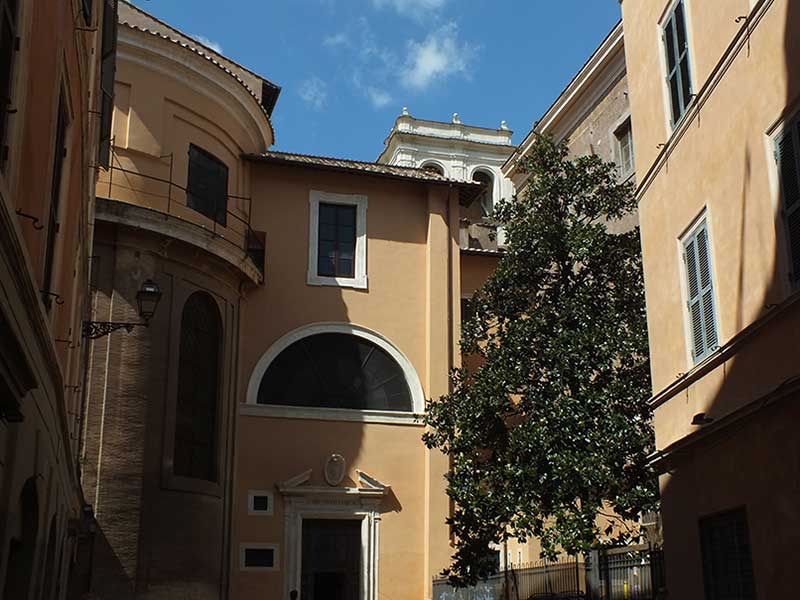 Passeggiate Romane - da Trastevere al Colosseo: 27 - Chiesa di Santa Maria alla Minerva